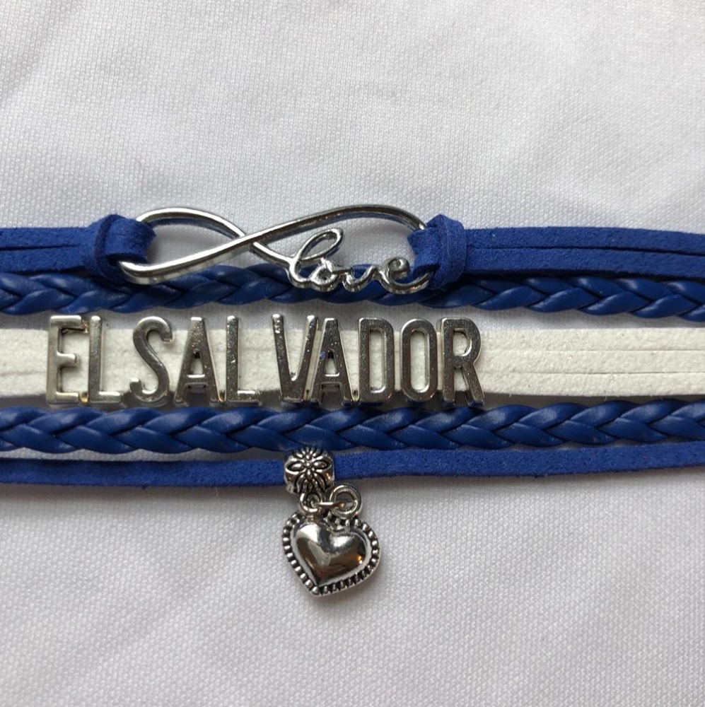 Infinity Love HORSES bracelet from El Salvador with a beautiful heart charm